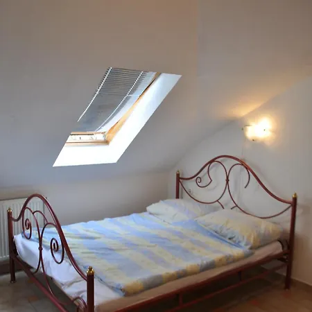 דירה Julius Apartmanhaz